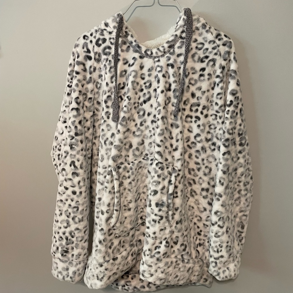 Fuzzy Pull Over Sweater